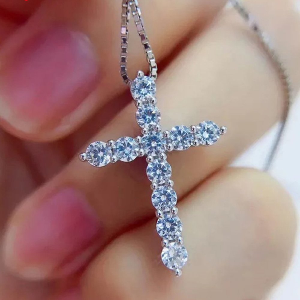 Certified 2.5mm Moissanite Diamond Cross Pendant Necklace NEW - Picture 5 of 15